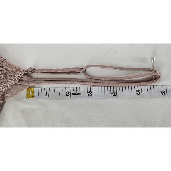 ABERCROMBIE & FITCH WOMEN’S TAUPE CAMISOLE – SIZE XS – ELEGANT & STYLISH - Picture 14 of 14